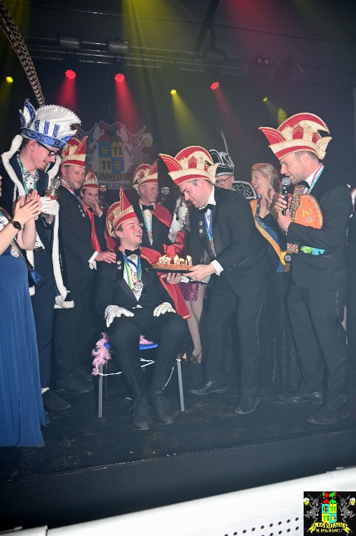 ../Images/Opwarmbal 2026 204.jpg